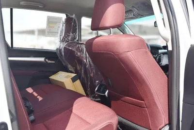Toyota Hilux SGLX Toyota hilux 2.7L petrol MY2025 for export only-15