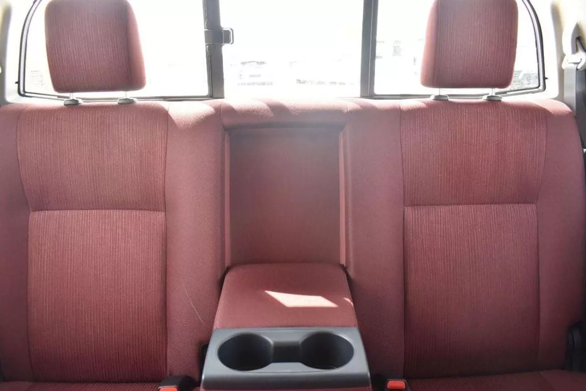 Toyota Hilux SGLX Toyota hilux 2.7L petrol MY2025 for export only-11-0