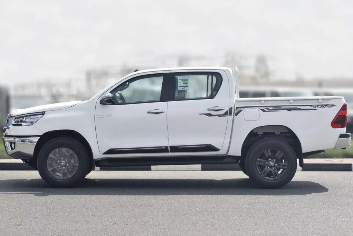 Toyota Hilux SGLX Toyota hilux 2.7L petrol MY2025 for export only-2-0