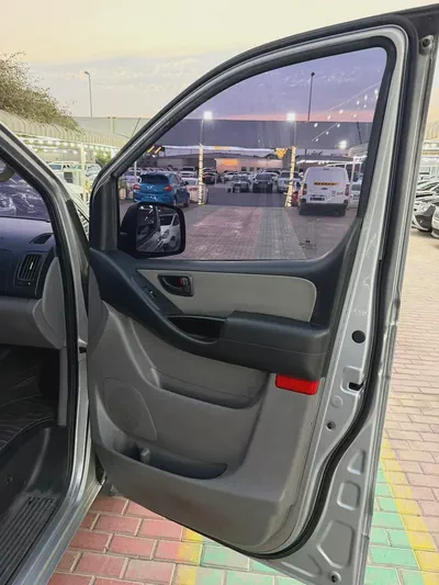 Hyundai Grand Starex 2017 GLS | Well Maintained | Korean Specs-7