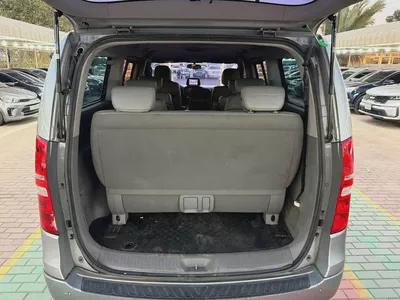 Hyundai Grand Starex 2017 GLS | Well Maintained | Korean Specs-8
