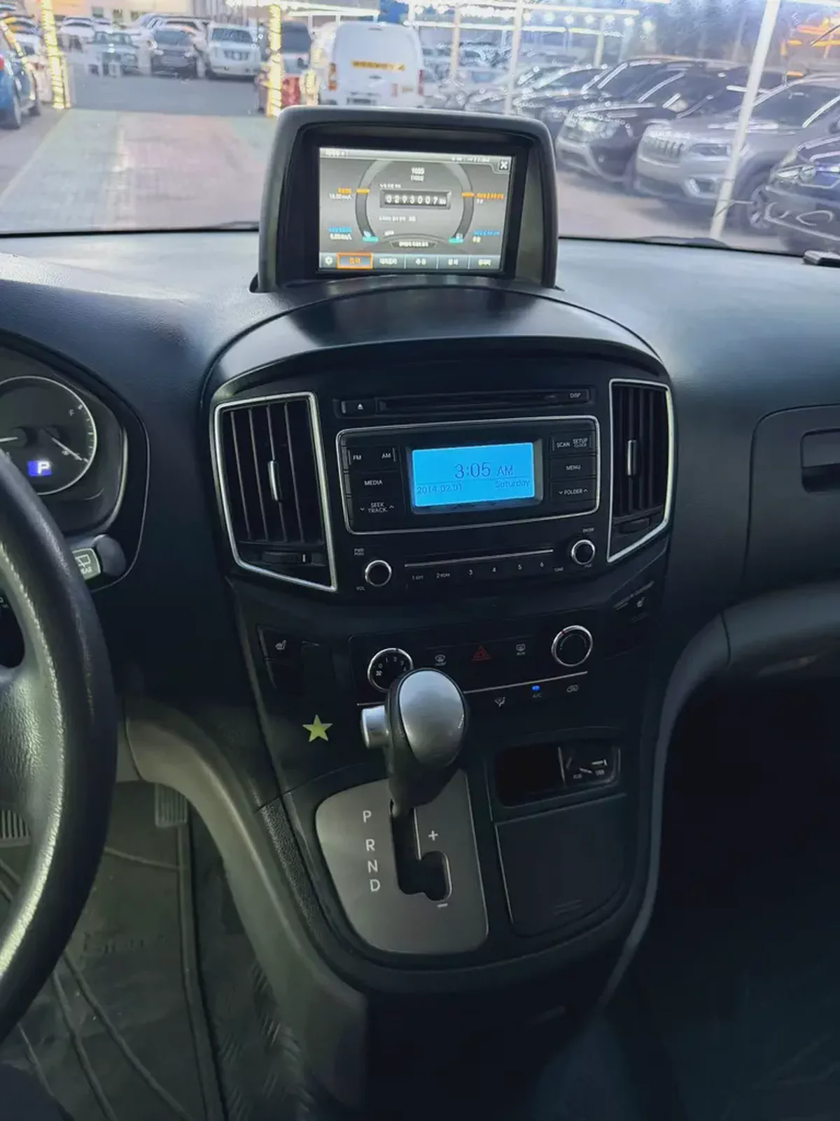 Hyundai Grand Starex 2017 GLS | Well Maintained | Korean Specs-11-11