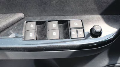 Toyota Hilux SGLX HILUX 2.4L SR5 DIESEL-7
