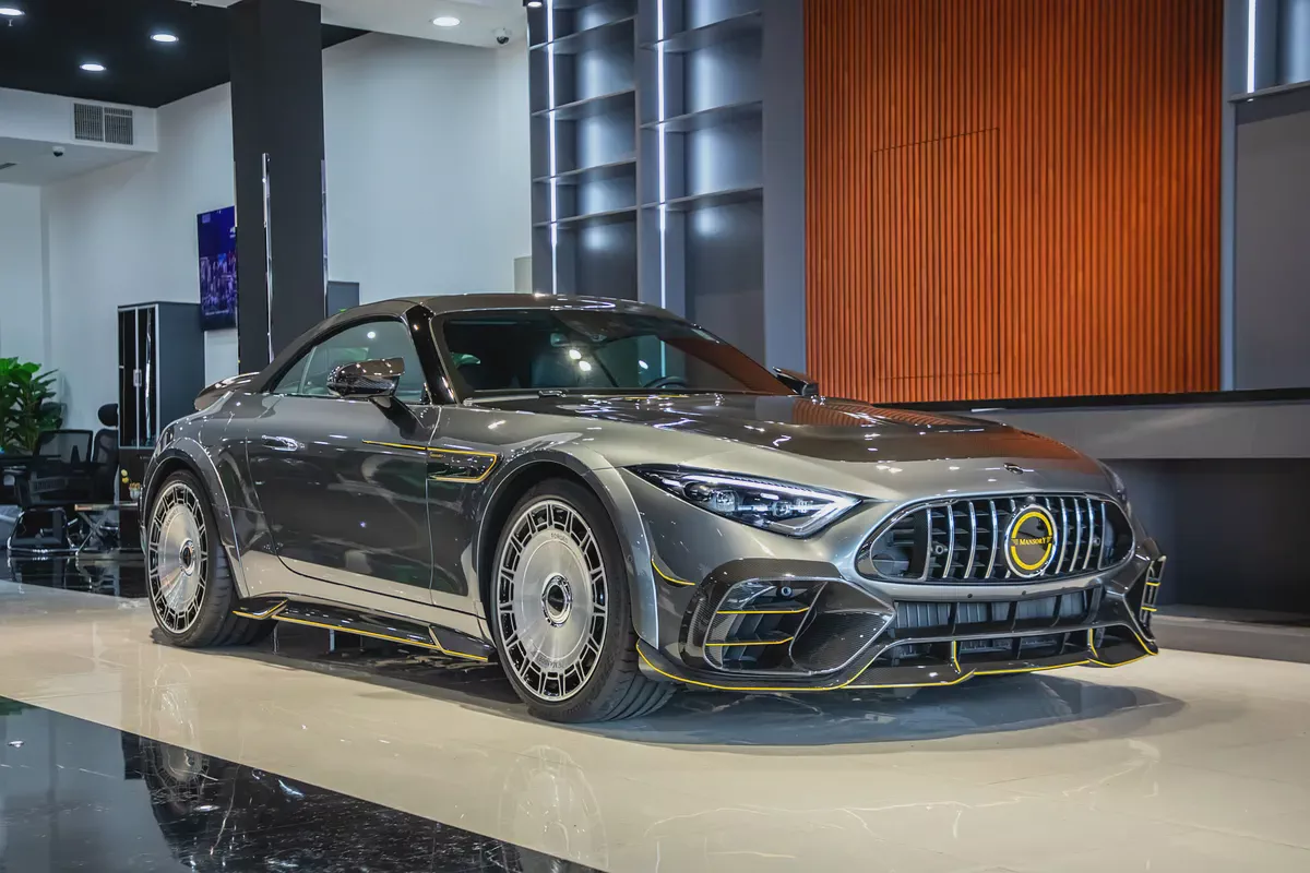 MERCEDES-BENZ SL63 AMG Bi-Turbo / 2022 / 3 YEARS WARRANTY N SERVICE AVAILABLE-1-1