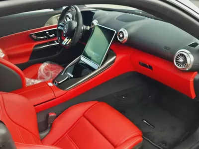 Mercedes-Benz AMG GT 63 2024 - Mint Condition - Japanese Specs-10