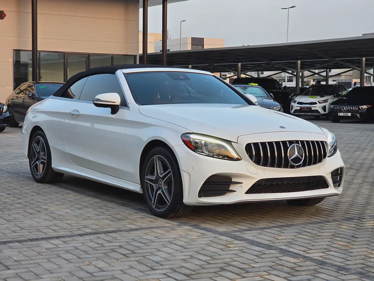 2023 Mercedes-Benz C300 Coupe - American Specs - GCC Ready!