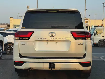 لاند كلوزر Toyota Land Cruiser 2023 GXR GCC Specs-7