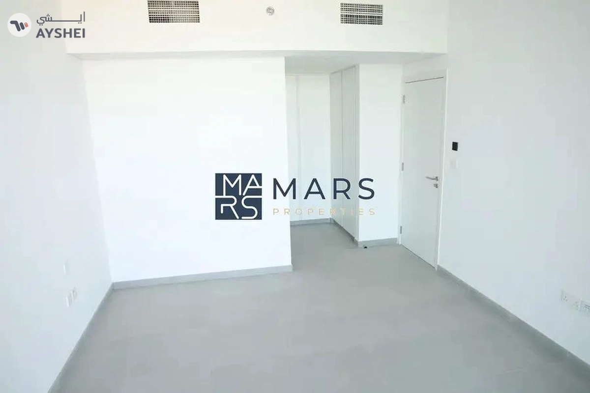 Stunning & Spacious Apartment with Breathtaking Views