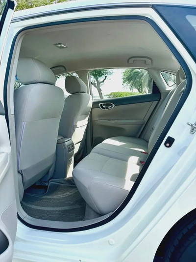 Nissan Sentra 1.6L Model 2019 GCC Specifications Good Conditions-9
