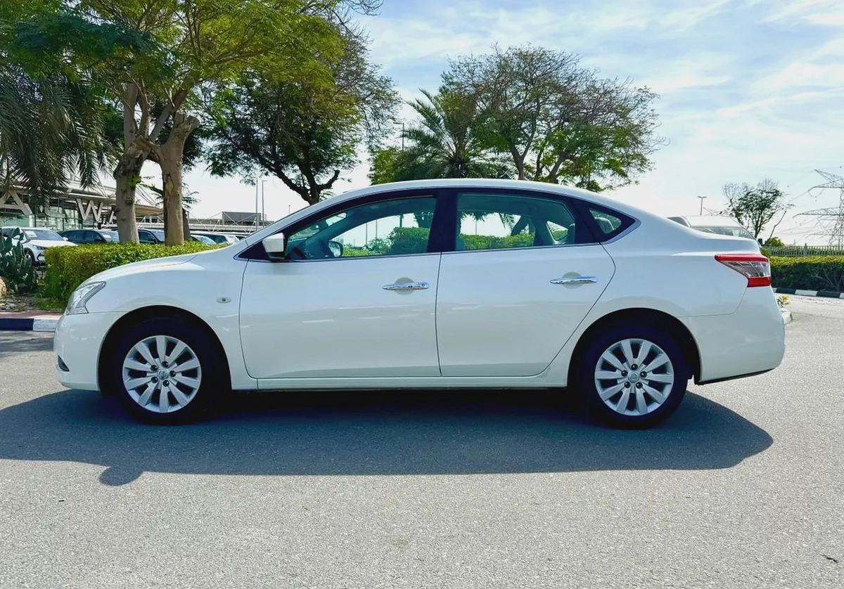 Nissan Sentra 1.6L Model 2019 GCC Specifications Good Conditions-3-3