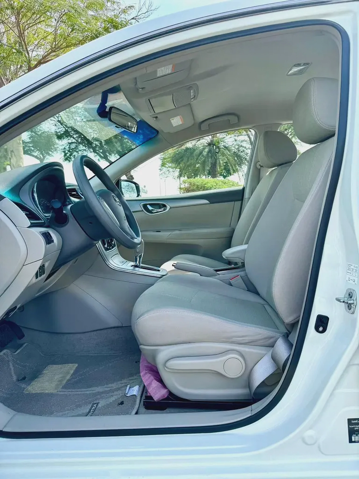 Nissan Sentra 1.6L Model 2019 GCC Specifications Good Conditions-8-8