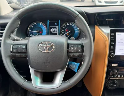 Toyota Fortuner SR5 || 2.8L DIESEL V4 4WD | RADAR | 360*CAMERA | AUTO AC (CODE # FD6FO)-17