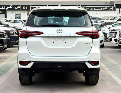 Toyota Fortuner SR5 || 2.8L DIESEL V4 4WD | RADAR | 360*CAMERA | AUTO AC (CODE # FD6FO)-2