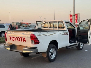 Toyota Hilux GL 2.7L Single Cab Utility