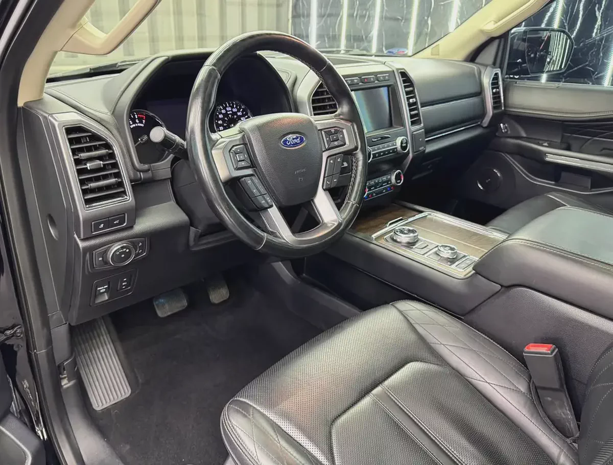 2019 Ford Expedition Platinum | GCC | 3.5 L V6 | 8 Seater Luxury SUV | Well maintained-9-9