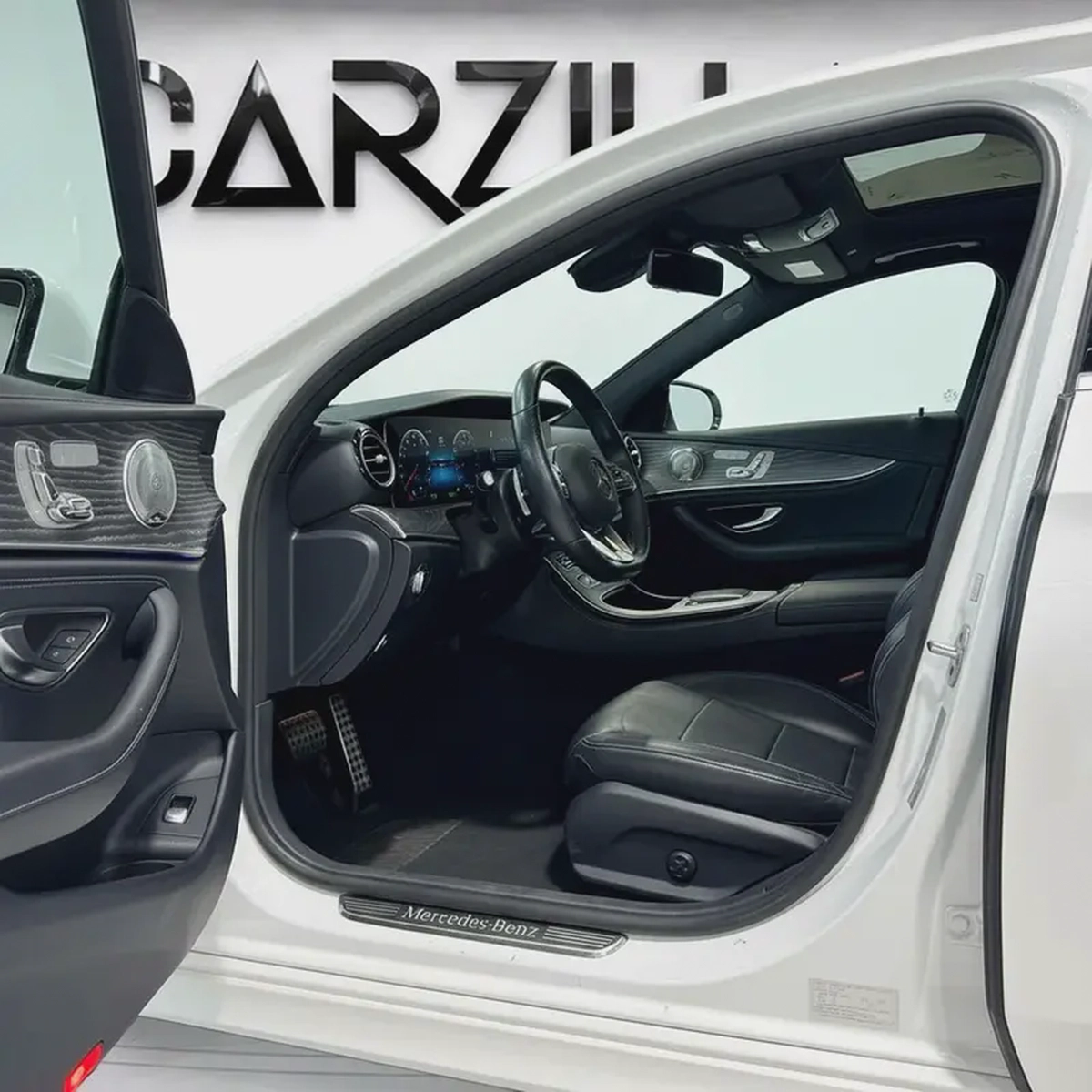 AED 2,154 P.M l 0% Downpayment l E350 AMG l Excellent Condition-6-6