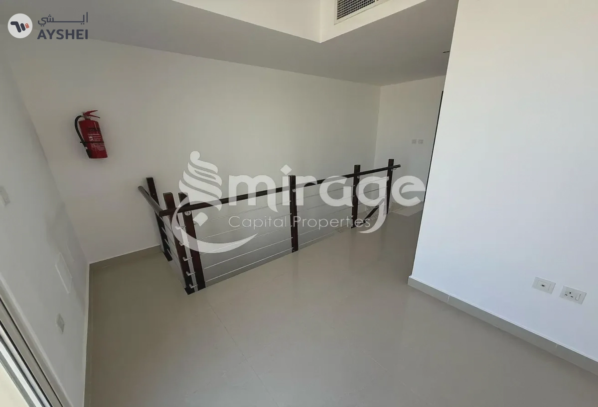 TOWNHOUSE FOR SALE IN ARABIAN STYLE, AL REEF VILLAS