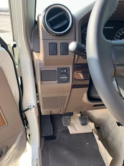 New 2026 Toyota Land Cruiser Hard Top-9