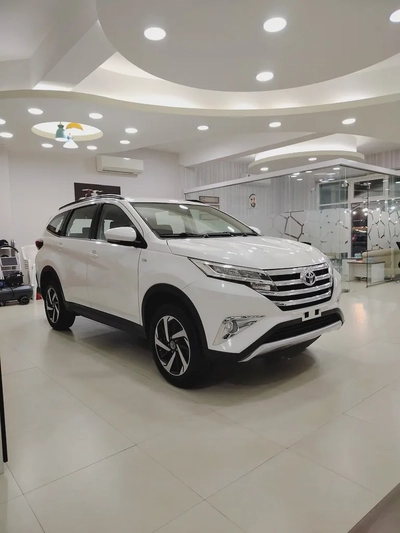 Toyota Rush GX 2022 - GCC Specs - Excellent Condition-2