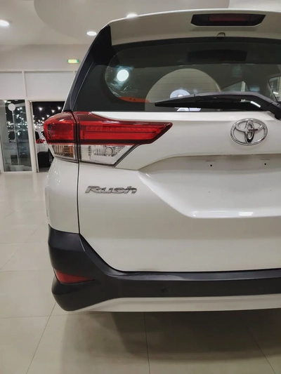 Toyota Rush GX 2022 - GCC Specs - Excellent Condition-13