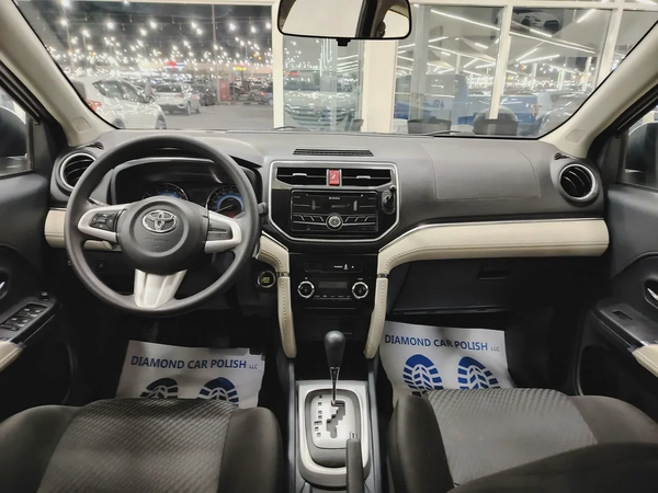 Toyota Rush GX 2022 - GCC Specs - Excellent Condition