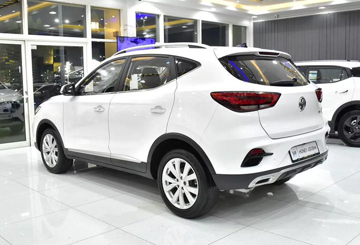 MG ZS ( 2023 Model ) in White Color GCC ...-8-8