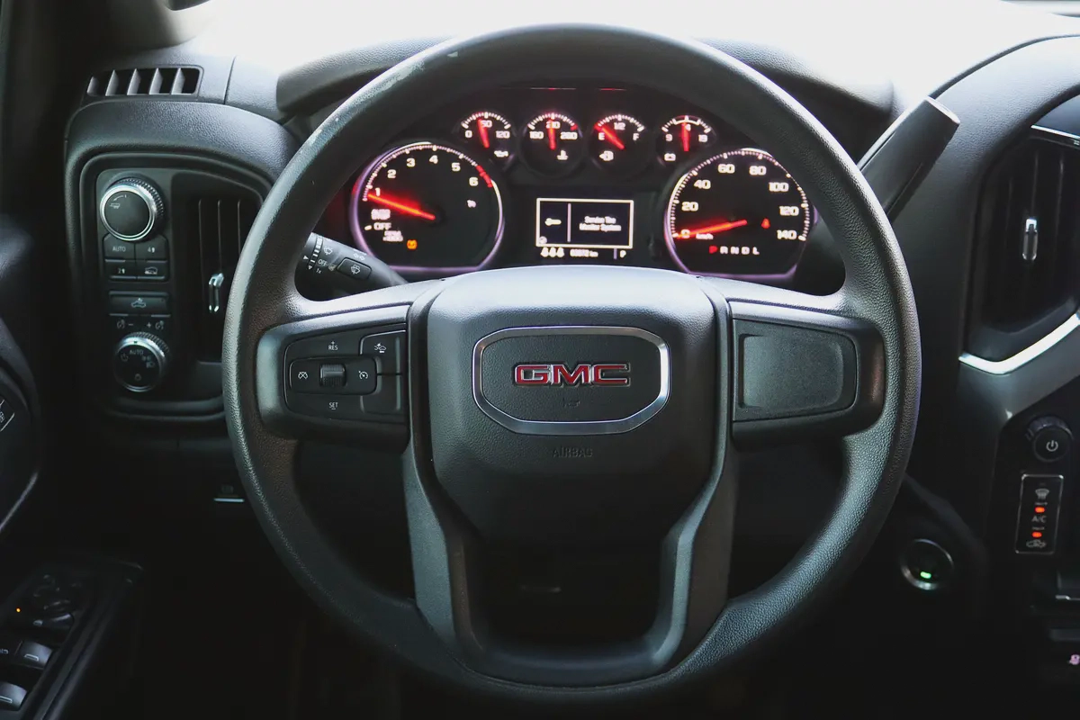 GMC Sierra SLE 2024 American Specs - Like New Condition-18-18