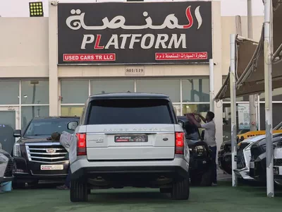 Land Rover Range Rover Vogue SE 2016 | GCC Specs-2