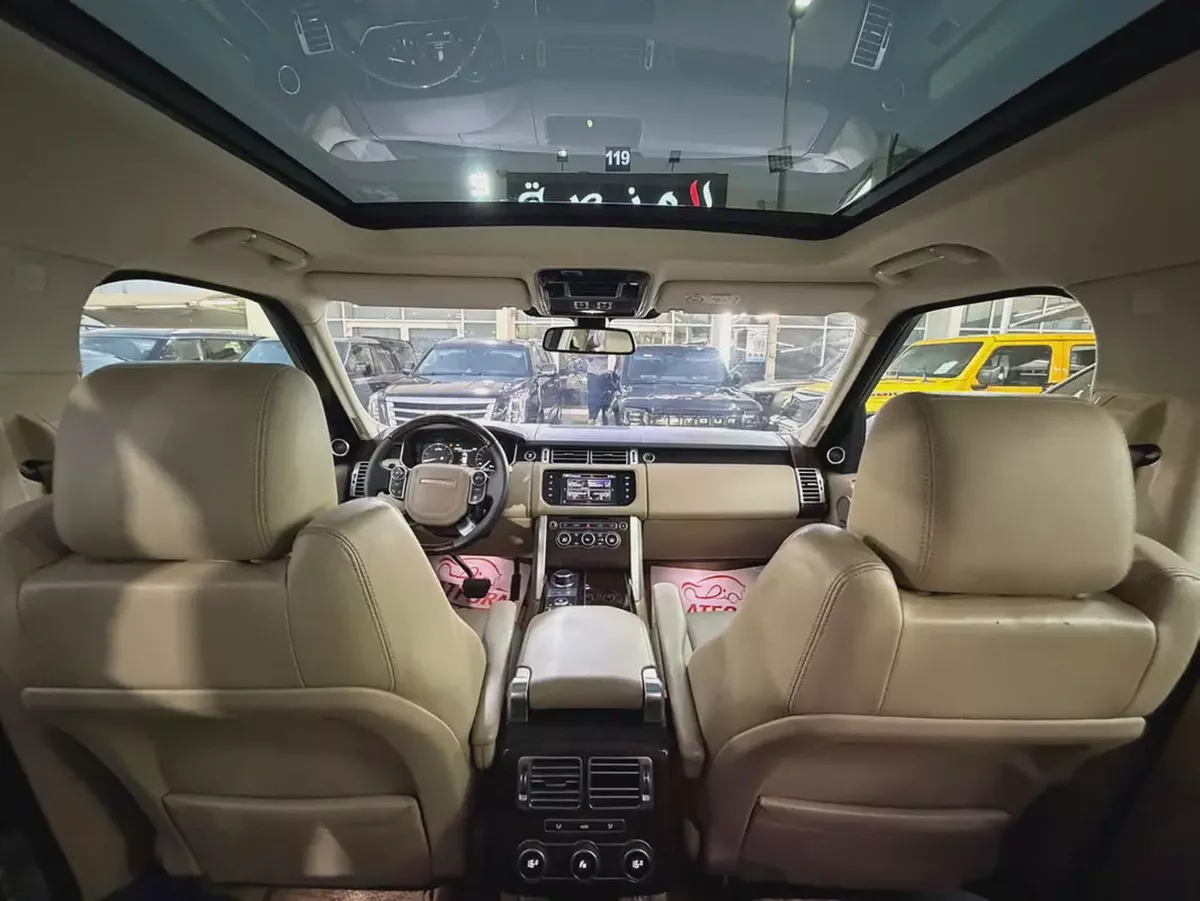 Land Rover Range Rover Vogue SE 2016 | GCC Specs-7-7