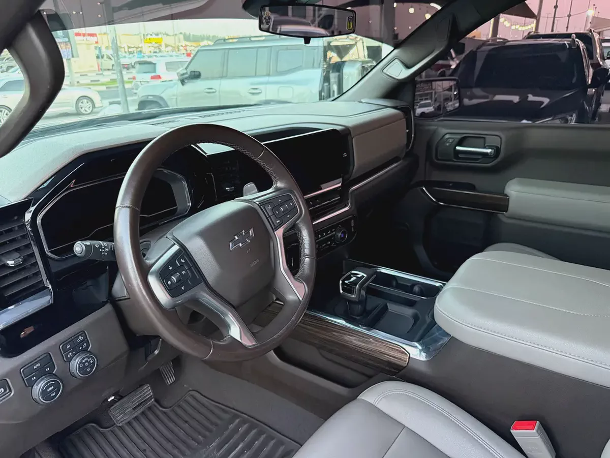 Chevrolet Silverado 1500 RST 2023 GCC Specs-3-3