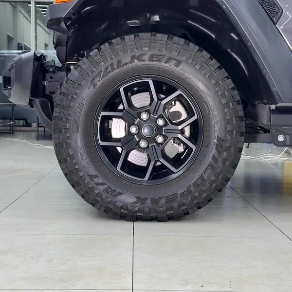 Jeep Wrangler 4xe Other