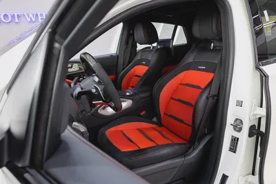 2021 - Mercedes-Benz GLE63s AMG - GCC Specs for 319,000.00 AED-9