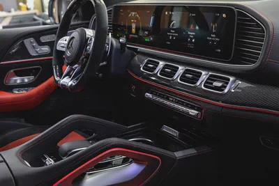 2021 - Mercedes-Benz GLE63s AMG - GCC Specs for 319,000.00 AED-13