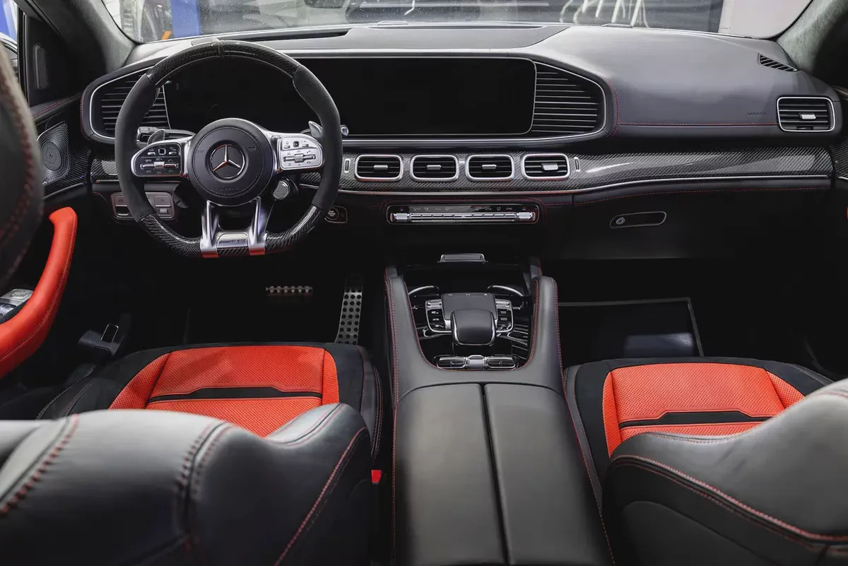 2021 - Mercedes-Benz GLE63s AMG - GCC Specs for 319,000.00 AED-12-12