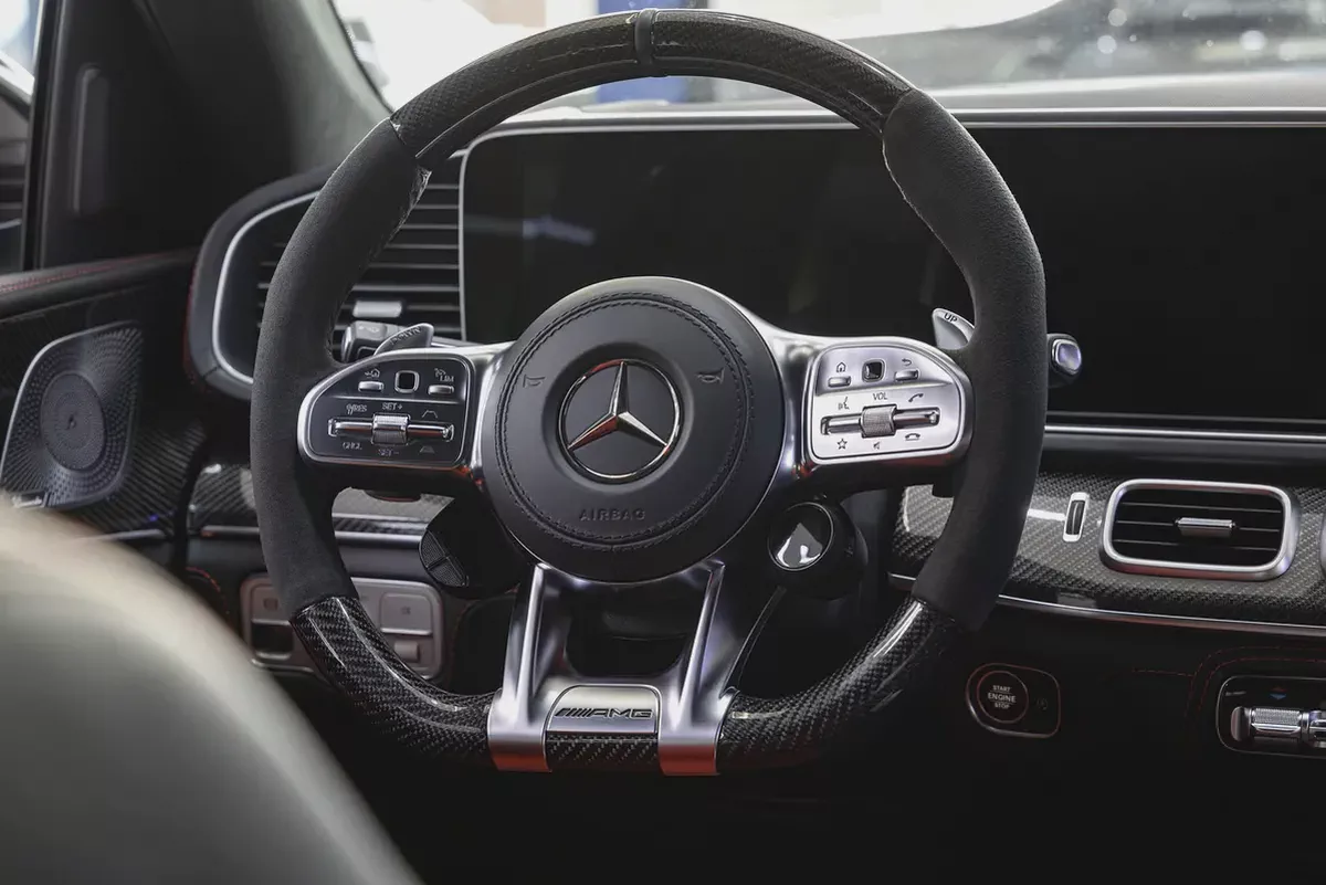 2021 - Mercedes-Benz GLE63s AMG - GCC Specs for 319,000.00 AED-15-15