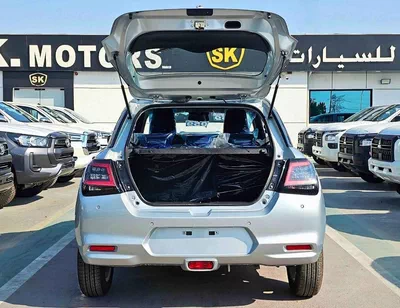 Suzuki Swift GLX SUZUKI SWIFT GLX HYBRID || RADAR PETROL AT 1.2L V4 (CODE # SWGLXFOH) SILVER 2026-6