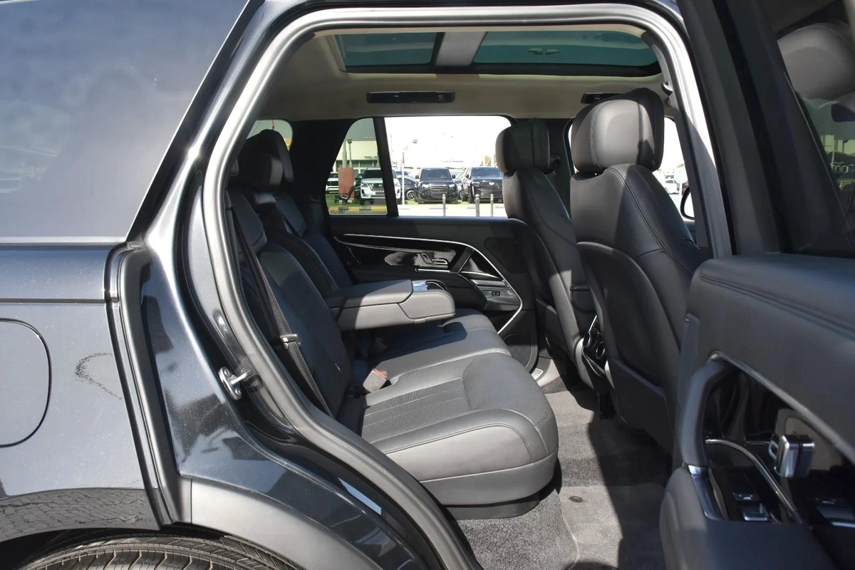 LAND ROVER RANGE ROVER V6 2023 | BLACK-20-20