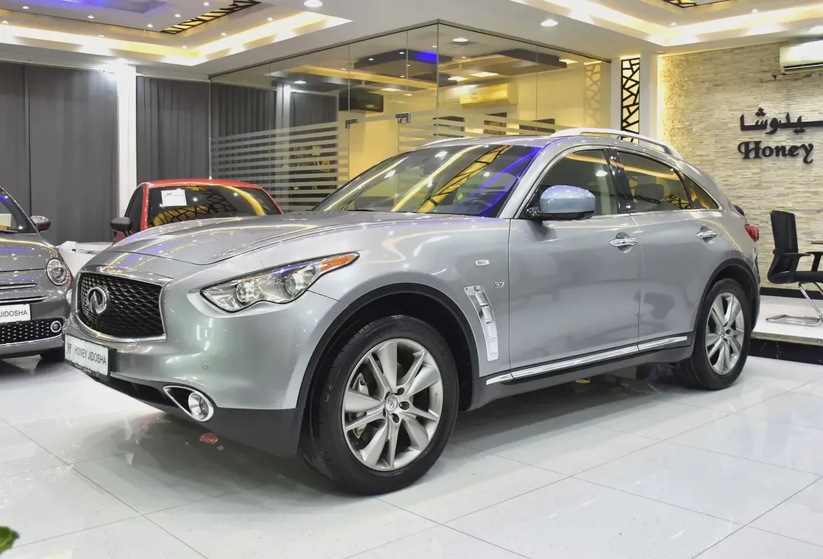 AED 1,012 EMi at 0% DP | Infiniti QX70 ( 2020 Model ) in Silver Color GCC Specs-1-1