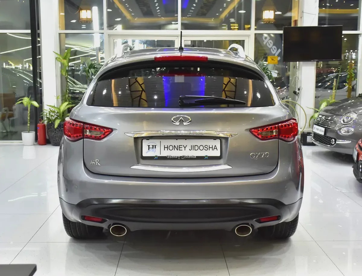 AED 1,012 EMi at 0% DP | Infiniti QX70 ( 2020 Model ) in Silver Color GCC Specs-4-4