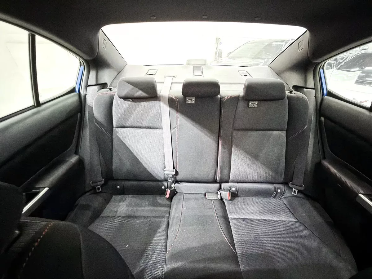 2016 Subaru WRX 2.0T V4 // EMI Starts from 1,700 AED-3-3