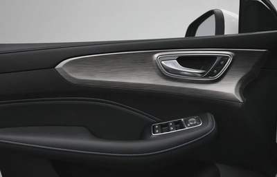 Roewe RX5-8