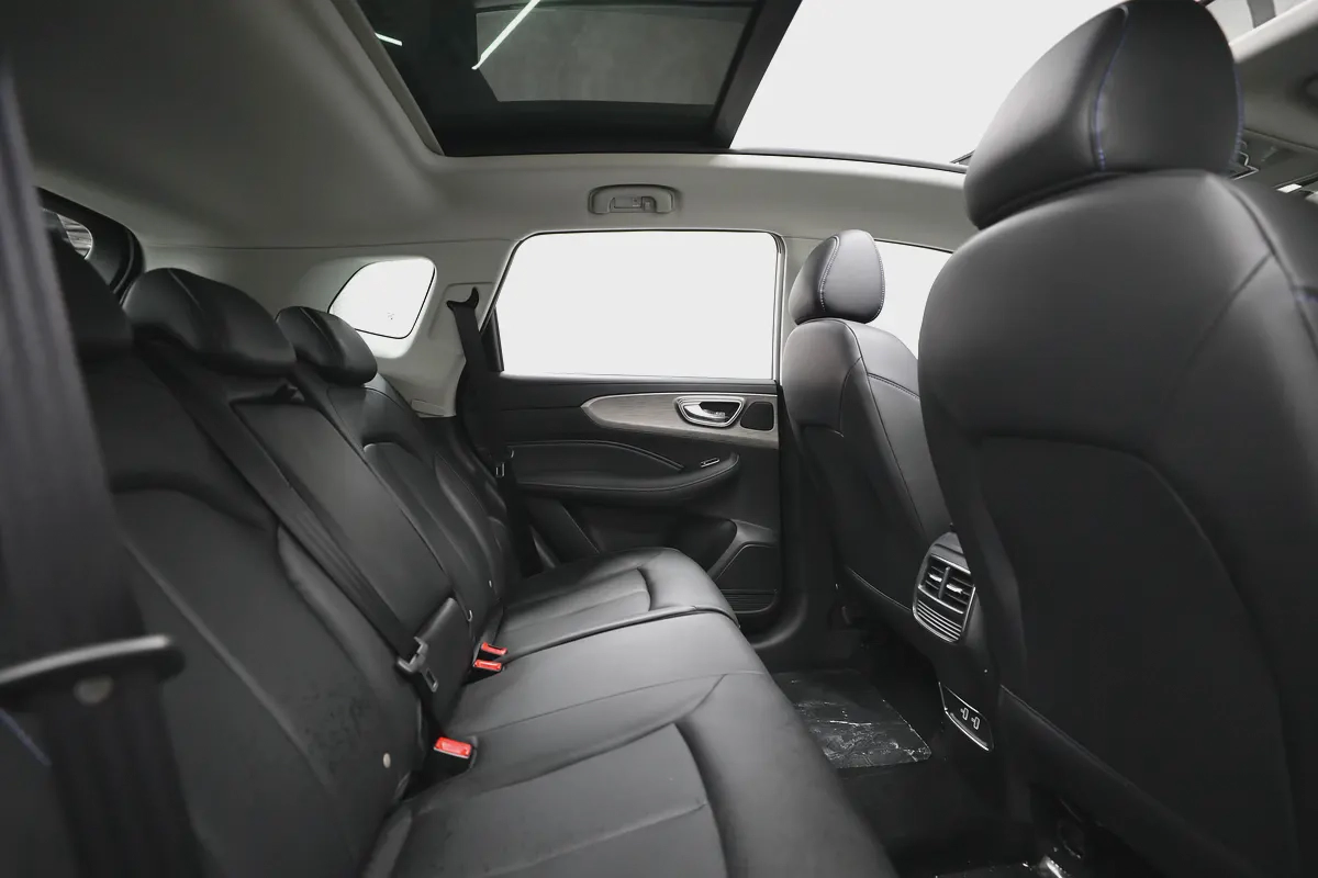 Roewe RX5-7-7