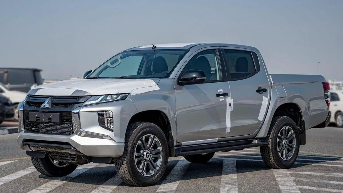 Mitsubishi L200 GLS MITSUBISHI L200 SPORTERO DC 2.4D AT 4X4 MY2023