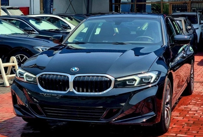 BMW 318i Warranty & Service 2025 GCC - AED 155,000-0