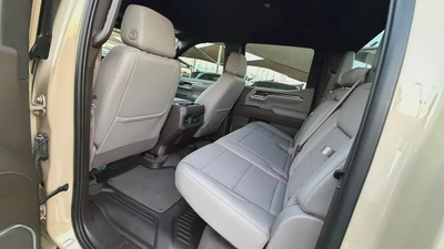 Chevrolet Silverado 1500 LT Trail Boss Z71 2023  | GCC Specs | Original paint with warranty-14