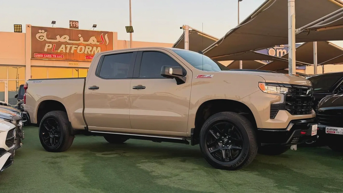 Chevrolet Silverado 1500 LT Trail Boss Z71 2023  | GCC Specs | Original paint with warranty