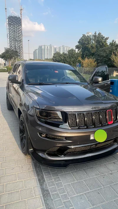 Jeep Grand Cherokee SRT 6.4-3