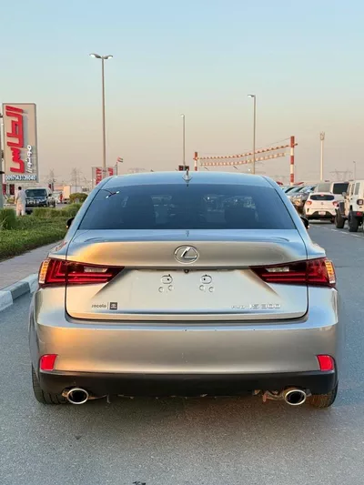 Lexus IS300 AWD (NON GCC) AWD-2