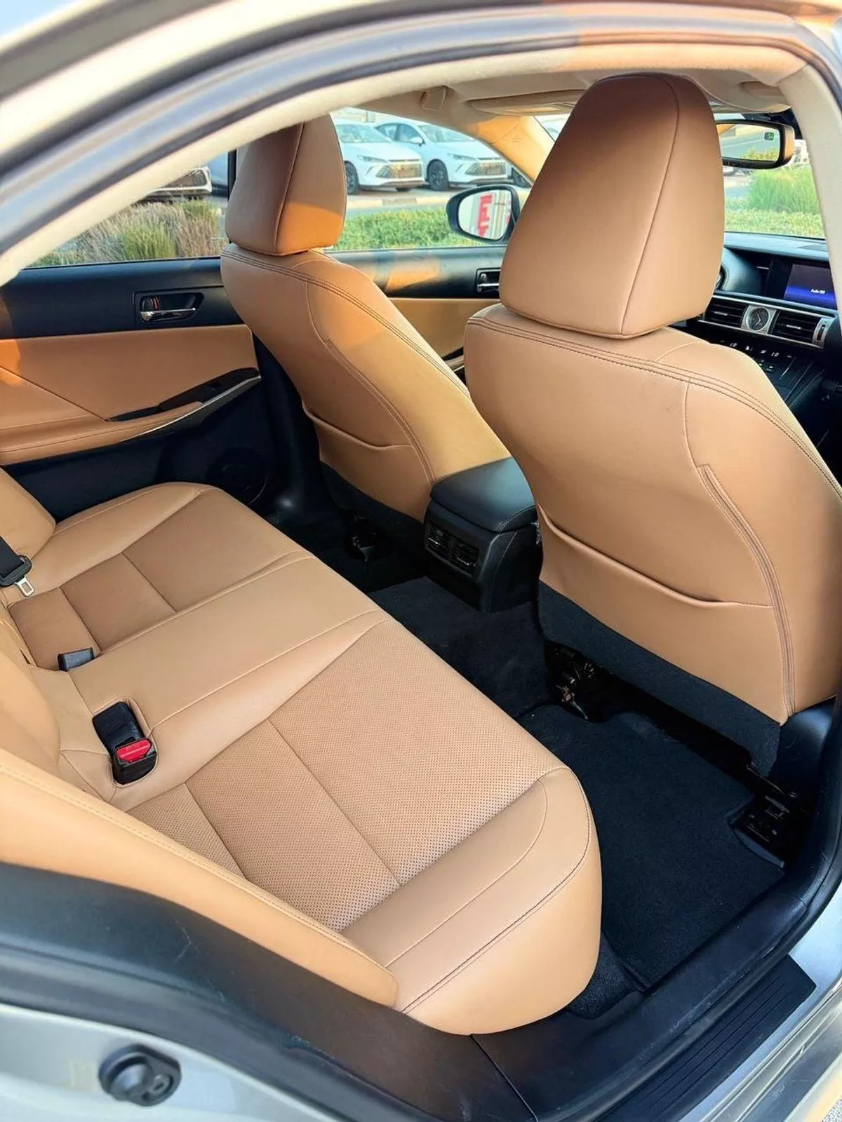 Lexus IS300 AWD (NON GCC) AWD-15-0