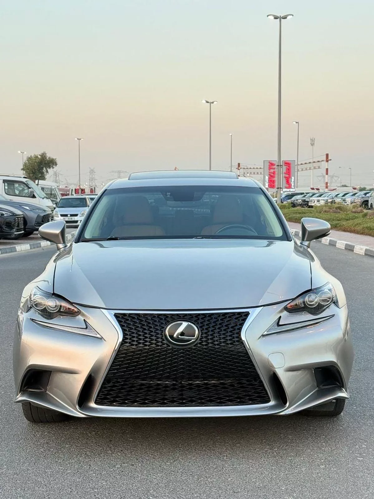 Lexus IS300 AWD (NON GCC) AWD-1-0